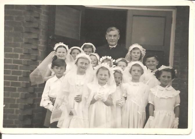 Anne-Jobe-b-1947-First-Communion-abt-1954-Gateacre-centre-front