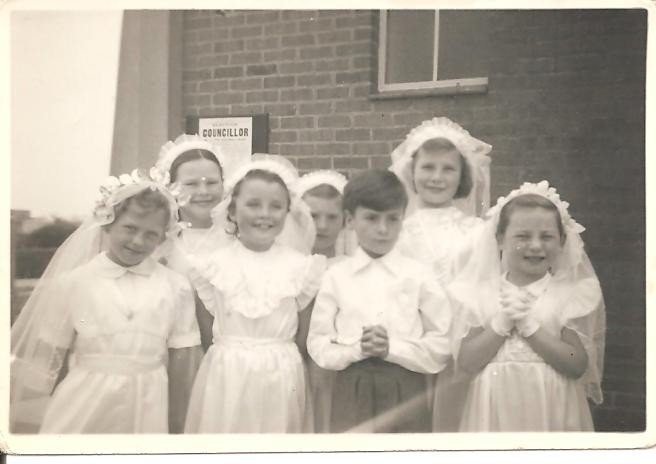 Anne-Jobe-b-1947-First-Communion-abt-1954-Gateacre-front-right