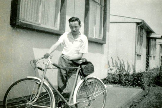 Gordon-Roberts-Age-16-1951