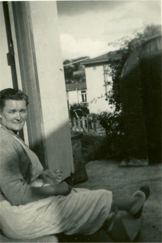 Nellie-Crookhams-Mum-Julia