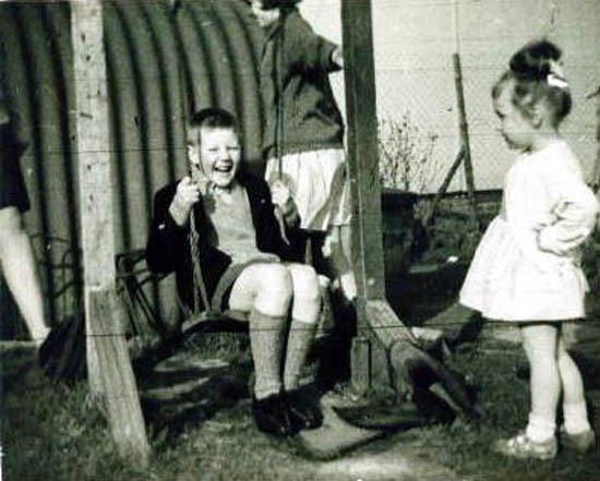 elaine-les-carol-adams