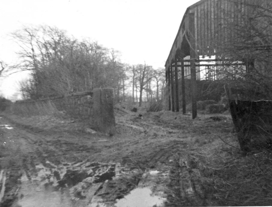 EKeen-capsticks-farm1950