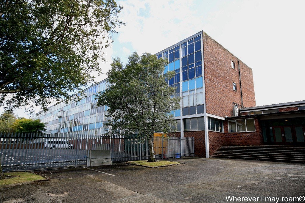 6002805379_d10f4458af_b