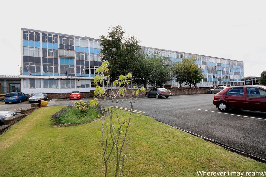 6002902729_0de68791f8_b