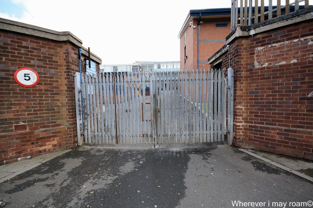 6002906467_698b548faa_b