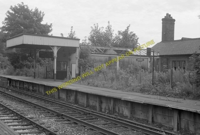 Gateacre-Station-18