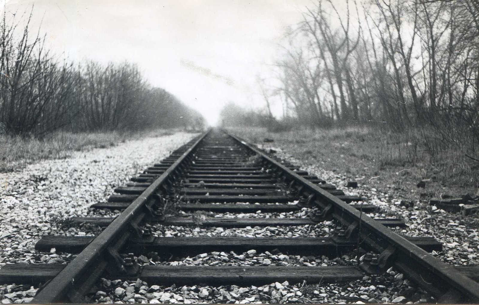 single-track-line-c1980