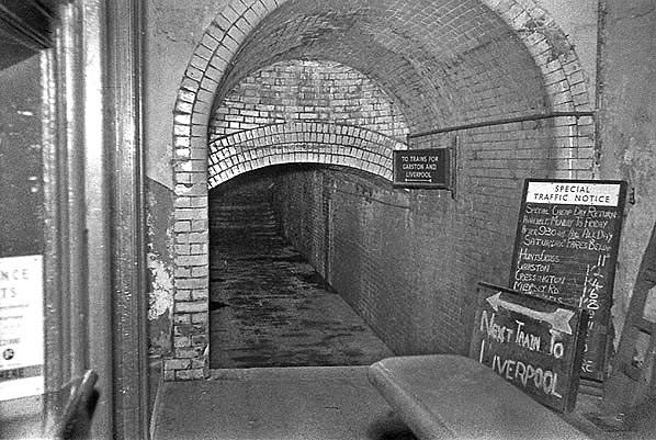 station1960s-subway-in-the-early-1960s