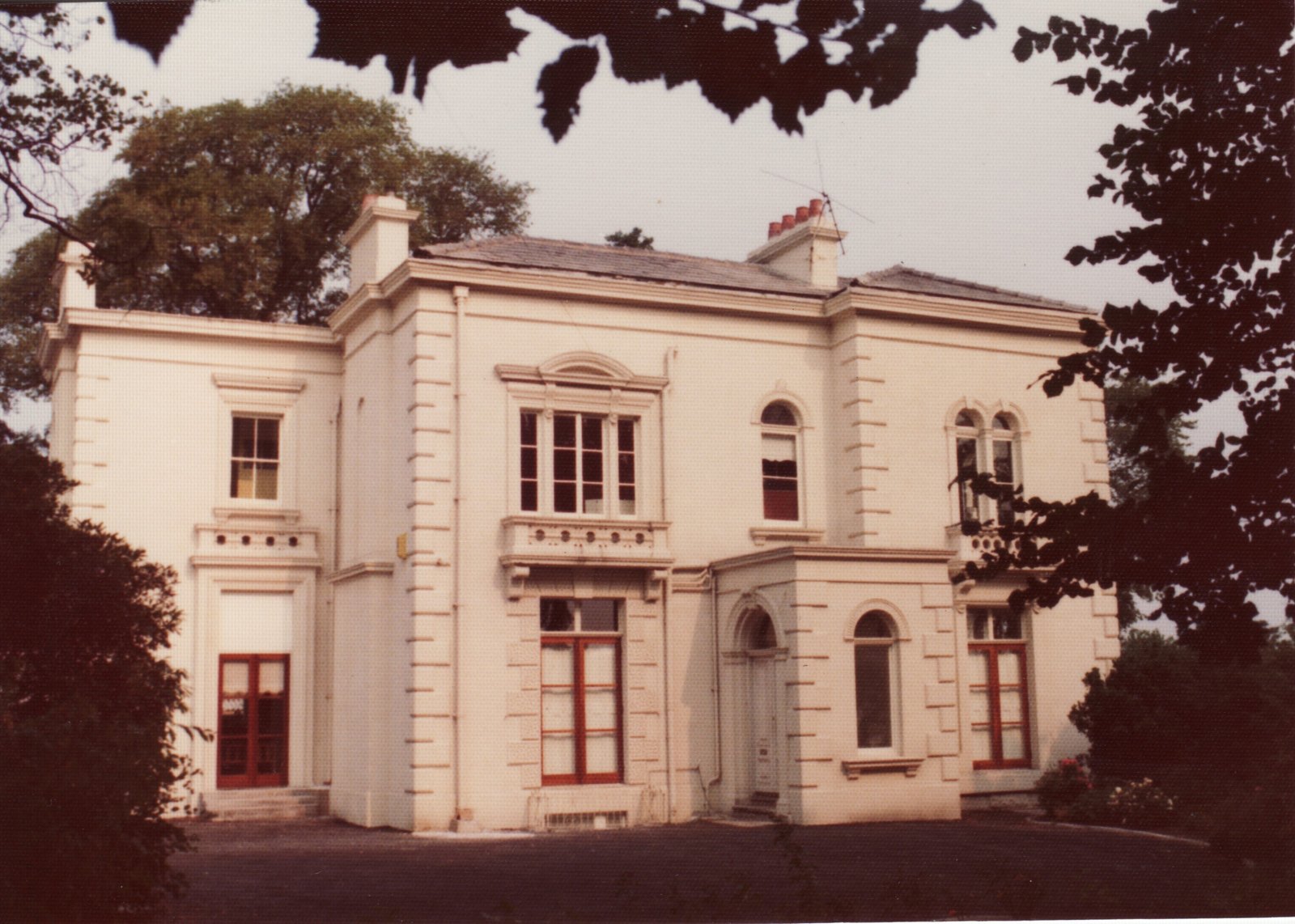 1976