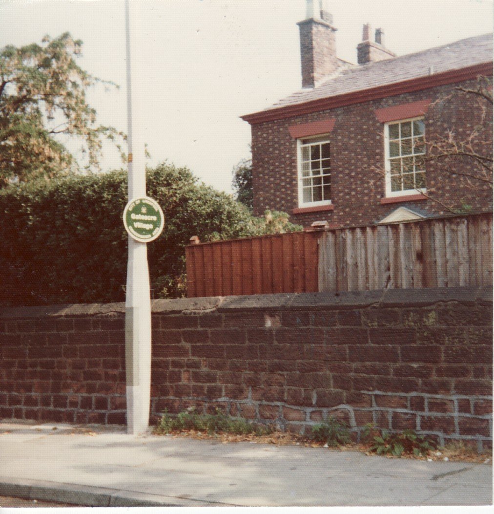 East_F008
