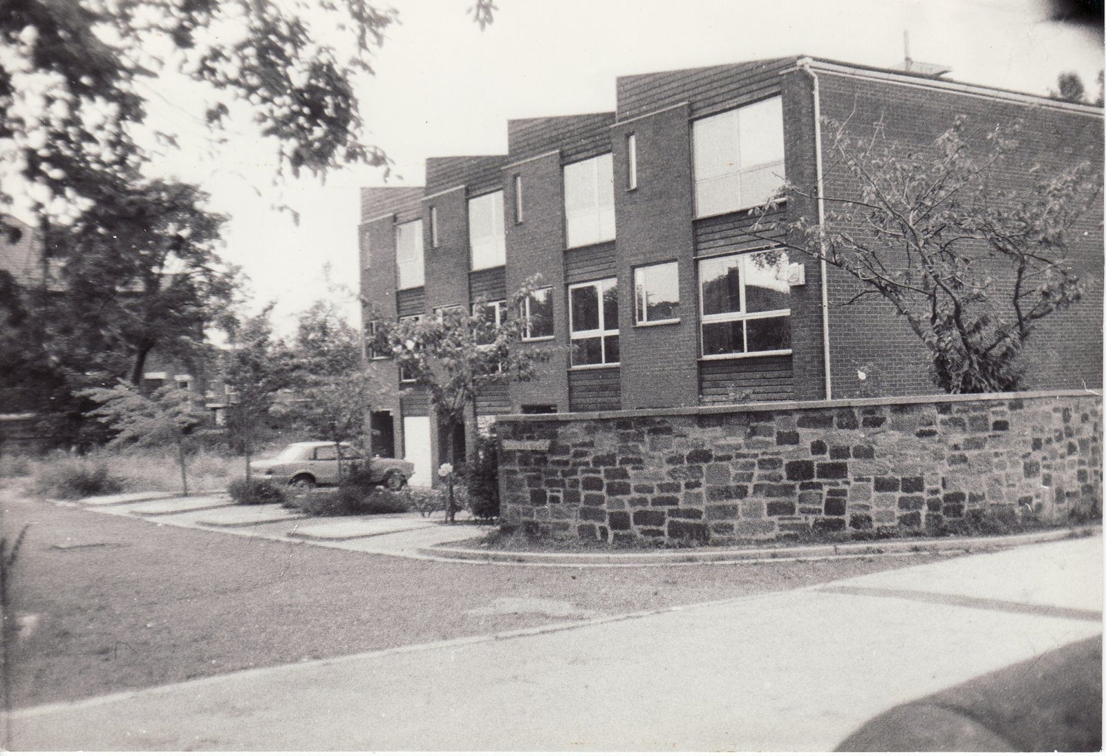 East_H004