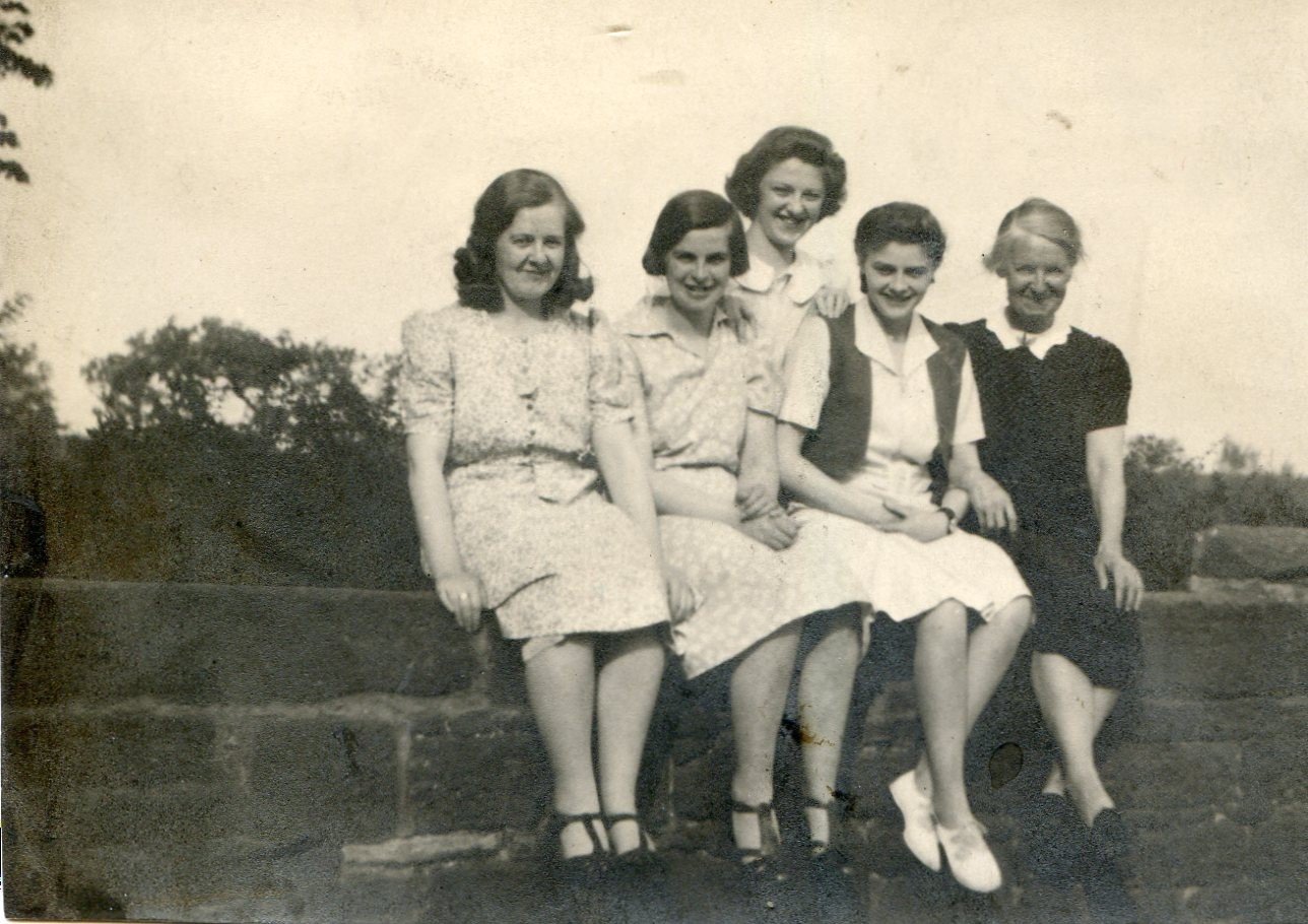 Mrs-Johnson-Edna-Thomas-girls