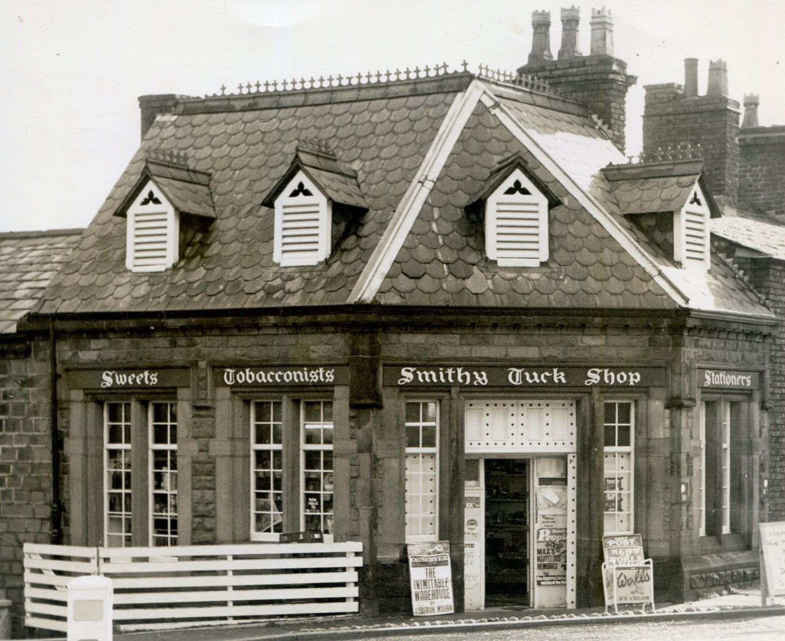 the-old-Smithy-001